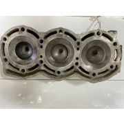 Крышка (головка цилиндров) SUZUKI DT75-85 (1988-2000 гг) Б/У (11111-95640-0ED)